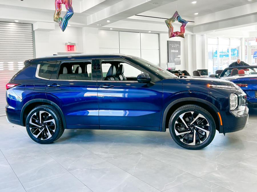 2022 Mitsubishi Outlander SEL, available for sale in Franklin Square, New York | Luxury Motor Club. Franklin Square, New York 2022 Mitsubishi Outlander SEL, available for sale in Franklin Square, New York | Luxury Motor Club. Franklin Square, New York