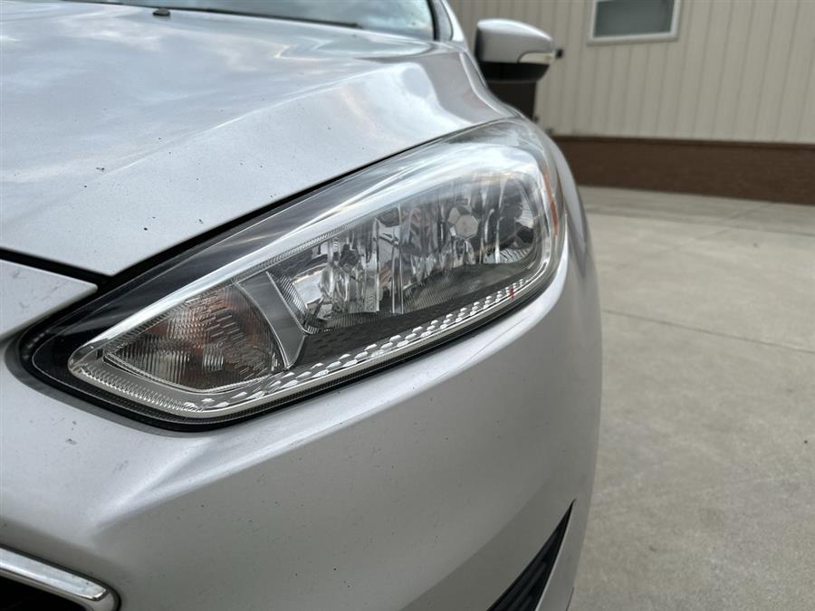 2015 Ford Focus 5dr HB SE, available for sale in Elida, Ohio | Josh's All Under Ten LLC. Elida, Ohio 2015 Ford Focus 5dr HB SE, available for sale in Elida, Ohio | Josh's All Under Ten LLC. Elida, Ohio
