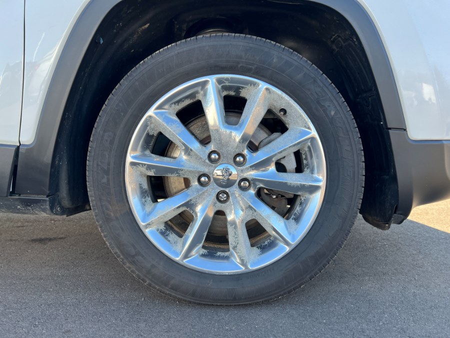 2014 Jeep Cherokee FWD 4dr Limited, available for sale in Ortonville, Michigan | Marsh Auto Sales LLC. Ortonville, Michigan 2014 Jeep Cherokee FWD 4dr Limited, available for sale in Ortonville, Michigan | Marsh Auto Sales LLC. Ortonville, Michigan