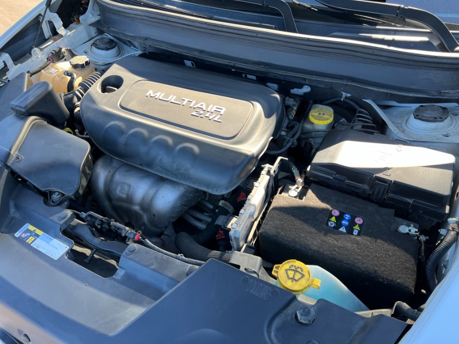 2014 Jeep Cherokee FWD 4dr Limited, available for sale in Ortonville, Michigan | Marsh Auto Sales LLC. Ortonville, Michigan 2014 Jeep Cherokee FWD 4dr Limited, available for sale in Ortonville, Michigan | Marsh Auto Sales LLC. Ortonville, Michigan