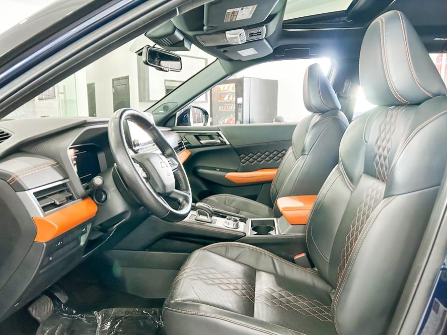 2022 Mitsubishi Outlander SEL, available for sale in Franklin Square, New York | Luxury Motor Club. Franklin Square, New York 2022 Mitsubishi Outlander SEL, available for sale in Franklin Square, New York | Luxury Motor Club. Franklin Square, New York
