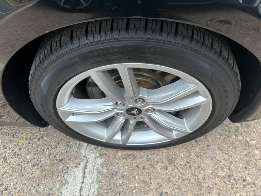 2014 Tesla Model S 4dr Sdn 85 kWh Battery, available for sale in Manchester, Connecticut | Carsonmain LLC. Manchester, Connecticut 2014 Tesla Model S 4dr Sdn 85 kWh Battery, available for sale in Manchester, Connecticut | Carsonmain LLC. Manchester, Connecticut