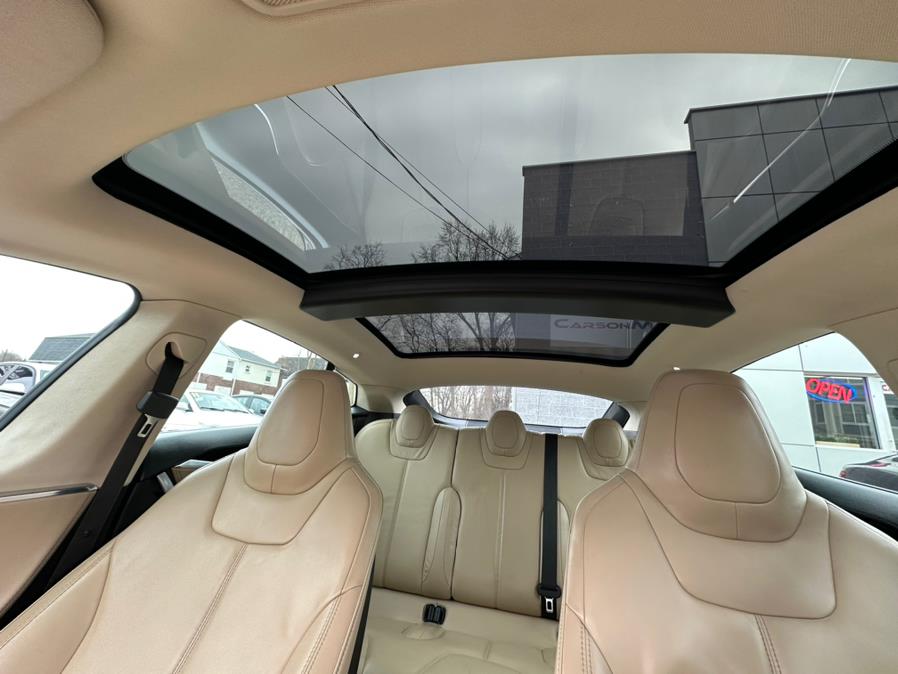 2014 Tesla Model S 4dr Sdn 85 kWh Battery, available for sale in Manchester, Connecticut | Carsonmain LLC. Manchester, Connecticut 2014 Tesla Model S 4dr Sdn 85 kWh Battery, available for sale in Manchester, Connecticut | Carsonmain LLC. Manchester, Connecticut