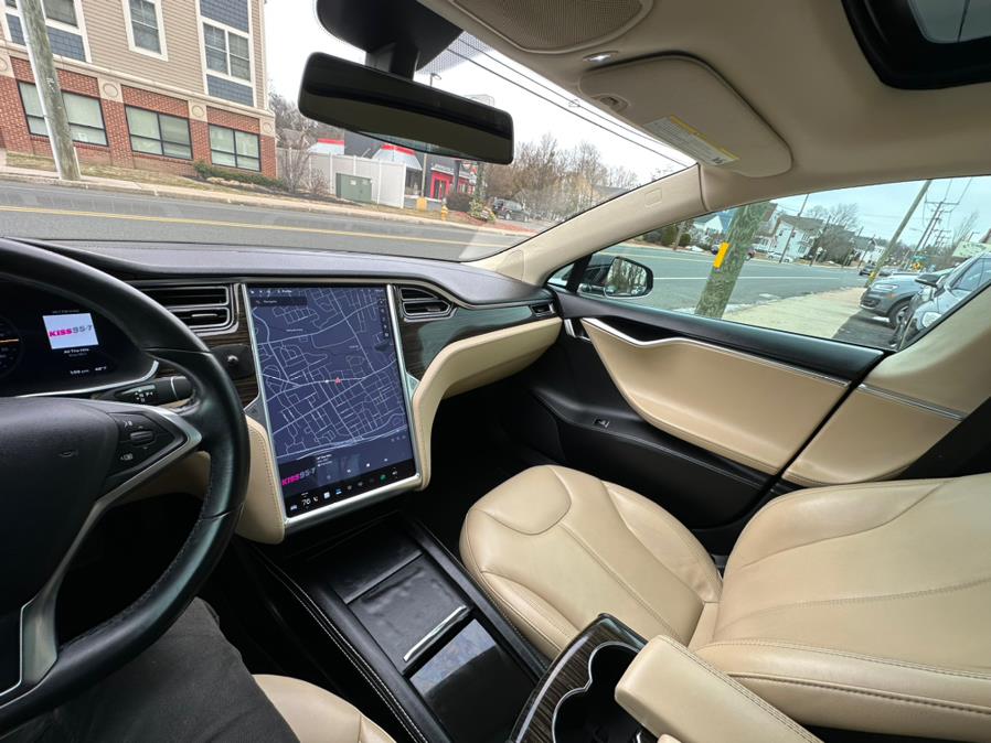 2014 Tesla Model S 4dr Sdn 85 kWh Battery, available for sale in Manchester, Connecticut | Carsonmain LLC. Manchester, Connecticut 2014 Tesla Model S 4dr Sdn 85 kWh Battery, available for sale in Manchester, Connecticut | Carsonmain LLC. Manchester, Connecticut