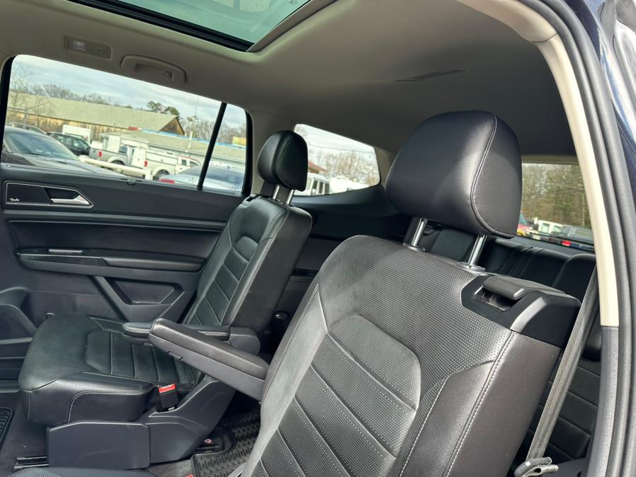 2018 Volkswagen Atlas 3.6L V6 SEL Premium 4MOTION, available for sale in South Windsor, Connecticut | Mike And Tony Auto Sales, Inc. South Windsor, Connecticut 2018 Volkswagen Atlas 3.6L V6 SEL Premium 4MOTION, available for sale in South Windsor, Connecticut | Mike And Tony Auto Sales, Inc. South Windsor, Connecticut