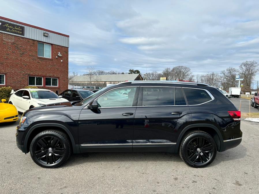 2018 Volkswagen Atlas 3.6L V6 SEL Premium 4MOTION, available for sale in South Windsor, Connecticut | Mike And Tony Auto Sales, Inc. South Windsor, Connecticut 2018 Volkswagen Atlas 3.6L V6 SEL Premium 4MOTION, available for sale in South Windsor, Connecticut | Mike And Tony Auto Sales, Inc. South Windsor, Connecticut