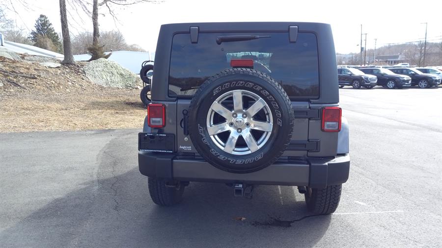 2016 Jeep Wrangler Unlimited 4WD 4dr Sahara, available for sale in Old Saybrook, Connecticut | Saybrook Auto Barn. Old Saybrook, Connecticut 2016 Jeep Wrangler Unlimited 4WD 4dr Sahara, available for sale in Old Saybrook, Connecticut | Saybrook Auto Barn. Old Saybrook, Connecticut