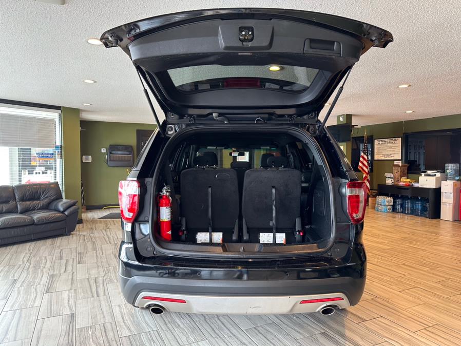 2016 Ford Explorer 4WD 4dr XLT, available for sale in West Hartford, Connecticut | AutoMax. West Hartford, Connecticut 2016 Ford Explorer 4WD 4dr XLT, available for sale in West Hartford, Connecticut | AutoMax. West Hartford, Connecticut