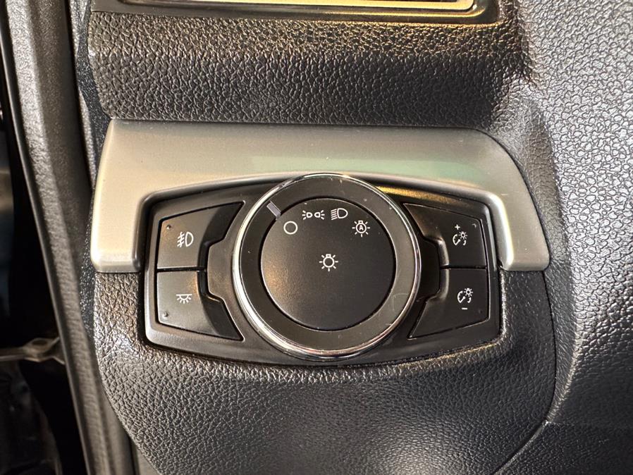 2016 Ford Explorer 4WD 4dr XLT, available for sale in West Hartford, Connecticut | AutoMax. West Hartford, Connecticut 2016 Ford Explorer 4WD 4dr XLT, available for sale in West Hartford, Connecticut | AutoMax. West Hartford, Connecticut