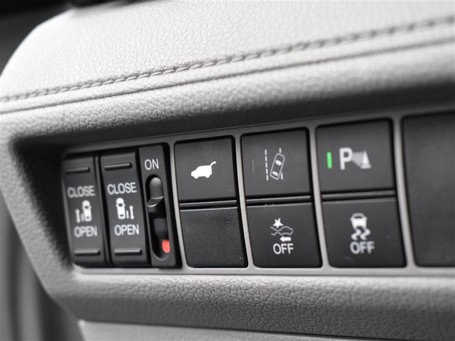 2019 Honda Odyssey Touring Auto, available for sale in Irvington, New Jersey | Foreign Auto Imports. Irvington, New Jersey 2019 Honda Odyssey Touring Auto, available for sale in Irvington, New Jersey | Foreign Auto Imports. Irvington, New Jersey