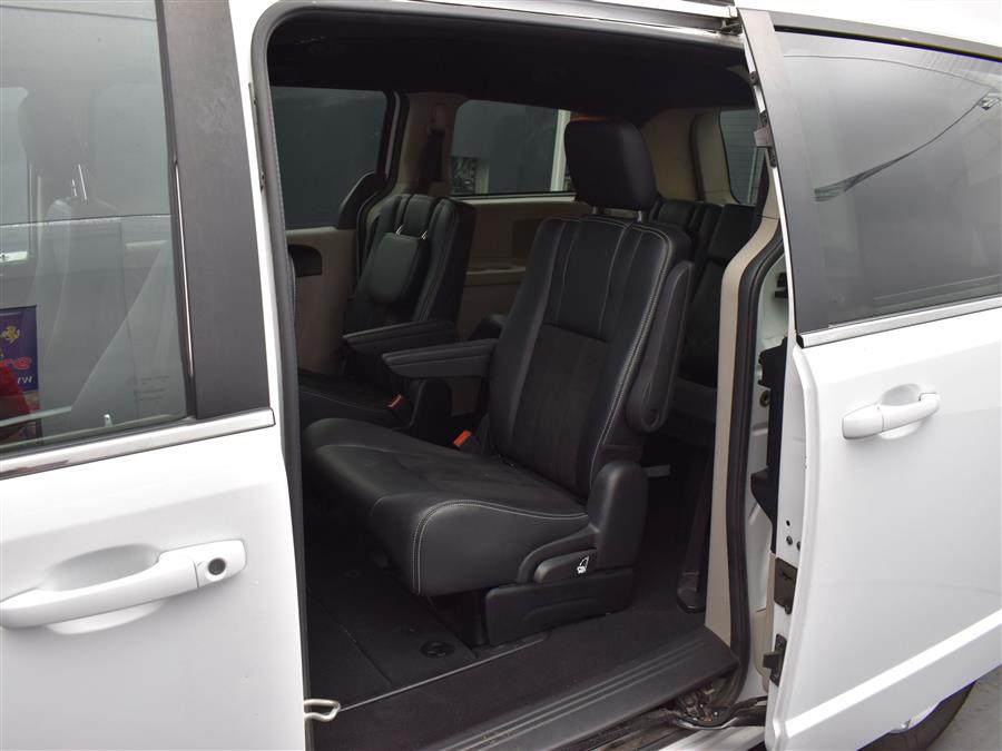 2020 Dodge Grand Caravan SXT Wagon, available for sale in Irvington, New Jersey | Foreign Auto Imports. Irvington, New Jersey 2020 Dodge Grand Caravan SXT Wagon, available for sale in Irvington, New Jersey | Foreign Auto Imports. Irvington, New Jersey