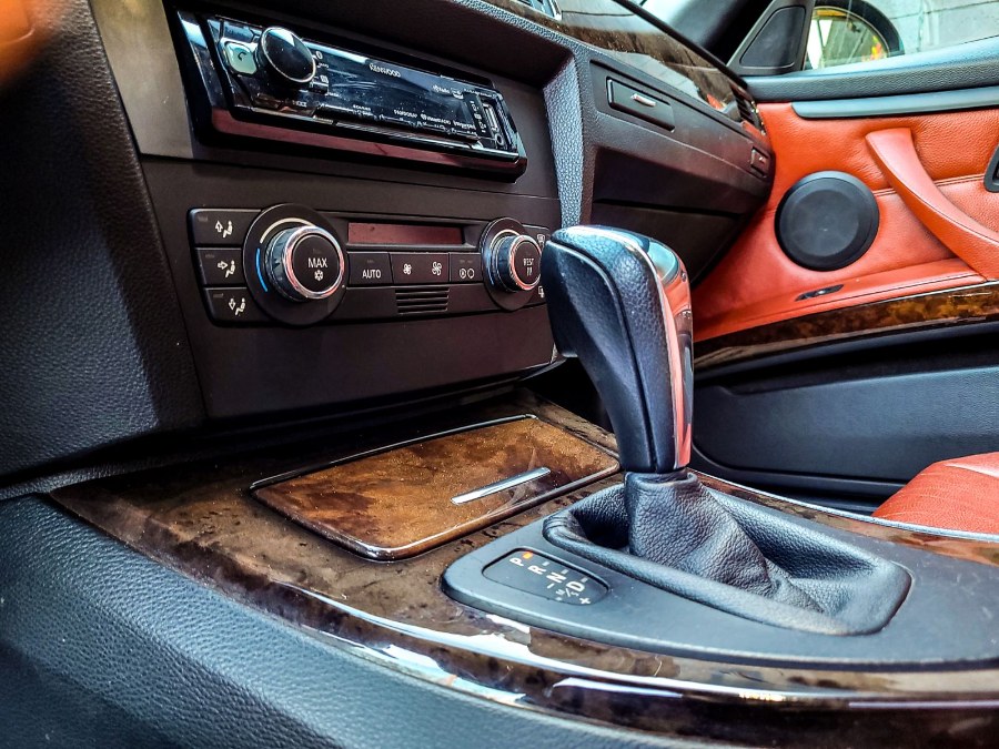 2009 BMW 3 Series 2dr Conv 328i, available for sale in Newark, New Jersey | RT Auto Center LLC. Newark, New Jersey 2009 BMW 3 Series 2dr Conv 328i, available for sale in Newark, New Jersey | RT Auto Center LLC. Newark, New Jersey