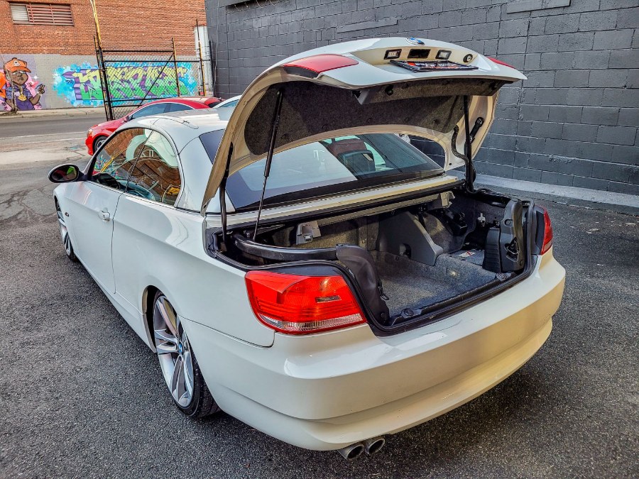 2009 BMW 3 Series 2dr Conv 328i, available for sale in Newark, New Jersey | RT Auto Center LLC. Newark, New Jersey 2009 BMW 3 Series 2dr Conv 328i, available for sale in Newark, New Jersey | RT Auto Center LLC. Newark, New Jersey