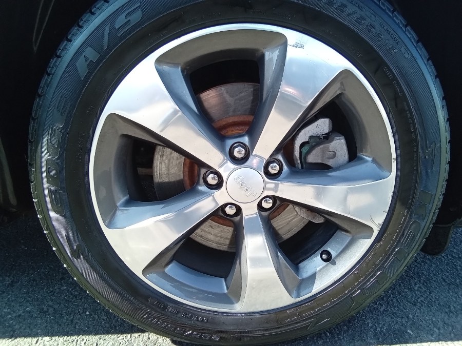 2020 Jeep Cherokee Limited FWD, available for sale in Irvington, New Jersey | NJ Used Cars Center. Irvington, New Jersey 2020 Jeep Cherokee Limited FWD, available for sale in Irvington, New Jersey | NJ Used Cars Center. Irvington, New Jersey