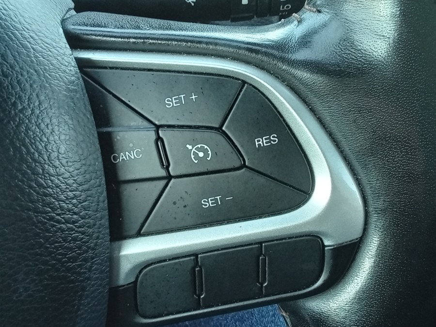 2019 Jeep Compass Limited FWD, available for sale in Irvington, New Jersey | NJ Used Cars Center. Irvington, New Jersey 2019 Jeep Compass Limited FWD, available for sale in Irvington, New Jersey | NJ Used Cars Center. Irvington, New Jersey