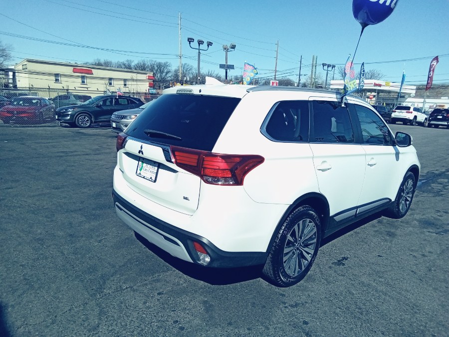 2020 Mitsubishi Outlander SE FWD, available for sale in Irvington, New Jersey | NJ Used Cars Center. Irvington, New Jersey 2020 Mitsubishi Outlander SE FWD, available for sale in Irvington, New Jersey | NJ Used Cars Center. Irvington, New Jersey