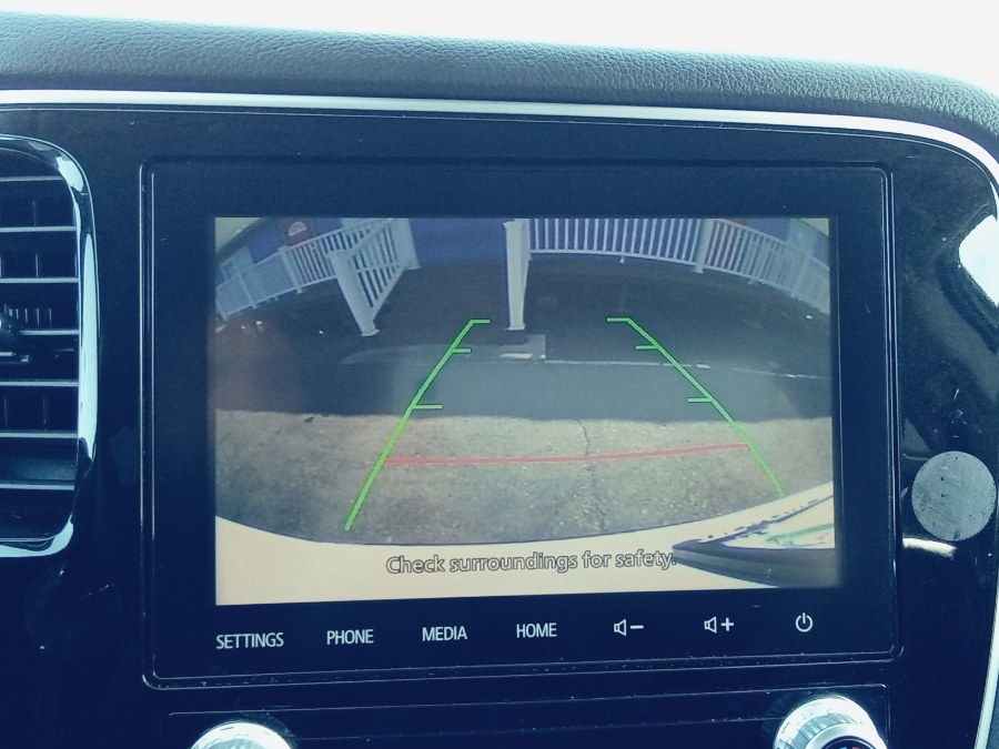 2020 Mitsubishi Outlander SE FWD, available for sale in Irvington, New Jersey | NJ Used Cars Center. Irvington, New Jersey 2020 Mitsubishi Outlander SE FWD, available for sale in Irvington, New Jersey | NJ Used Cars Center. Irvington, New Jersey