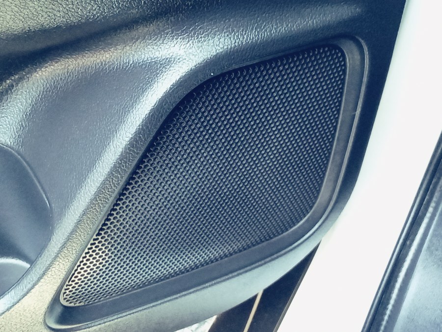 2020 Mitsubishi Outlander SE FWD, available for sale in Irvington, New Jersey | NJ Used Cars Center. Irvington, New Jersey 2020 Mitsubishi Outlander SE FWD, available for sale in Irvington, New Jersey | NJ Used Cars Center. Irvington, New Jersey