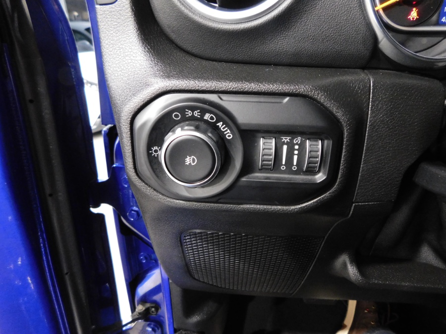2018 Jeep Wrangler Unlimited Sahara 4x4, available for sale in Lodi, New Jersey | Auto Gallery. Lodi, New Jersey 2018 Jeep Wrangler Unlimited Sahara 4x4, available for sale in Lodi, New Jersey | Auto Gallery. Lodi, New Jersey