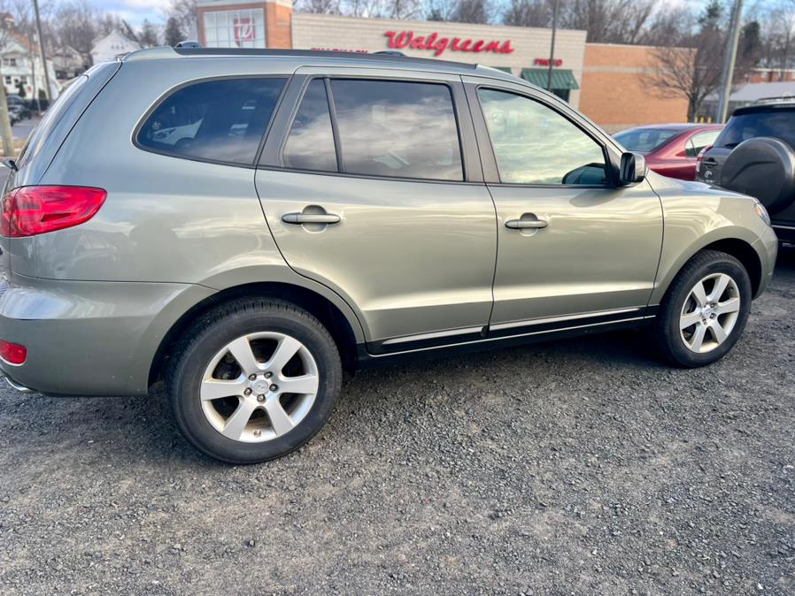 2007 Hyundai Santa Fe FWD 4dr Auto SE *Ltd Avail*, available for sale in Wallingford, Connecticut | Wallingford Auto Center LLC. Wallingford, Connecticut 2007 Hyundai Santa Fe FWD 4dr Auto SE *Ltd Avail*, available for sale in Wallingford, Connecticut | Wallingford Auto Center LLC. Wallingford, Connecticut