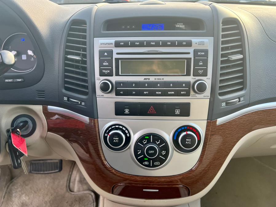 2007 Hyundai Santa Fe FWD 4dr Auto SE *Ltd Avail*, available for sale in Wallingford, Connecticut | Wallingford Auto Center LLC. Wallingford, Connecticut 2007 Hyundai Santa Fe FWD 4dr Auto SE *Ltd Avail*, available for sale in Wallingford, Connecticut | Wallingford Auto Center LLC. Wallingford, Connecticut