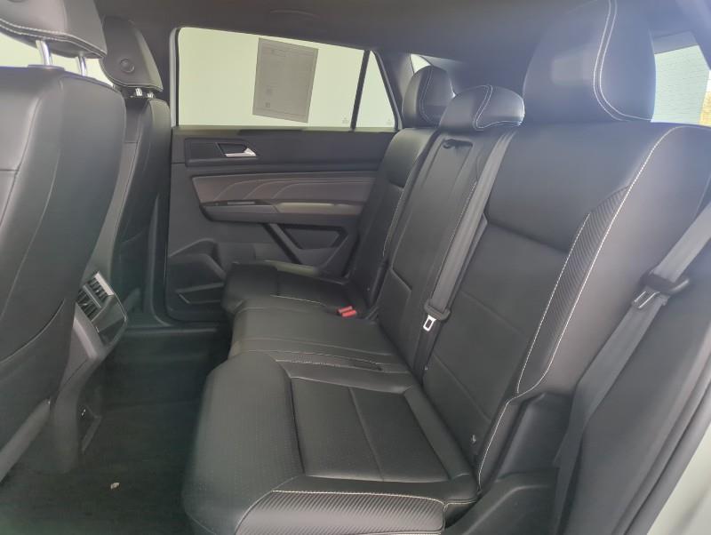 2021 Volkswagen Atlas Cross Sport 3.6L V6 SE w/Technology, available for sale in Maple Shade, New Jersey | Car Revolution. Maple Shade, New Jersey 2021 Volkswagen Atlas Cross Sport 3.6L V6 SE w/Technology, available for sale in Maple Shade, New Jersey | Car Revolution. Maple Shade, New Jersey