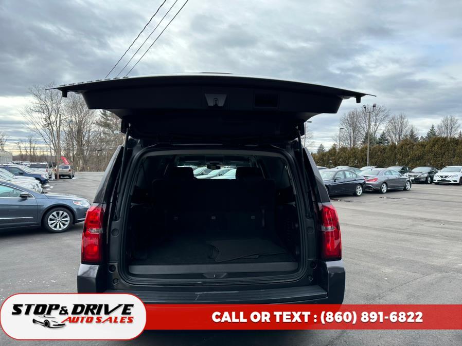 2018 Chevrolet Suburban 4WD 4dr 1500 LS, available for sale in East Windsor, Connecticut | Stop & Drive Auto Sales. East Windsor, Connecticut 2018 Chevrolet Suburban 4WD 4dr 1500 LS, available for sale in East Windsor, Connecticut | Stop & Drive Auto Sales. East Windsor, Connecticut