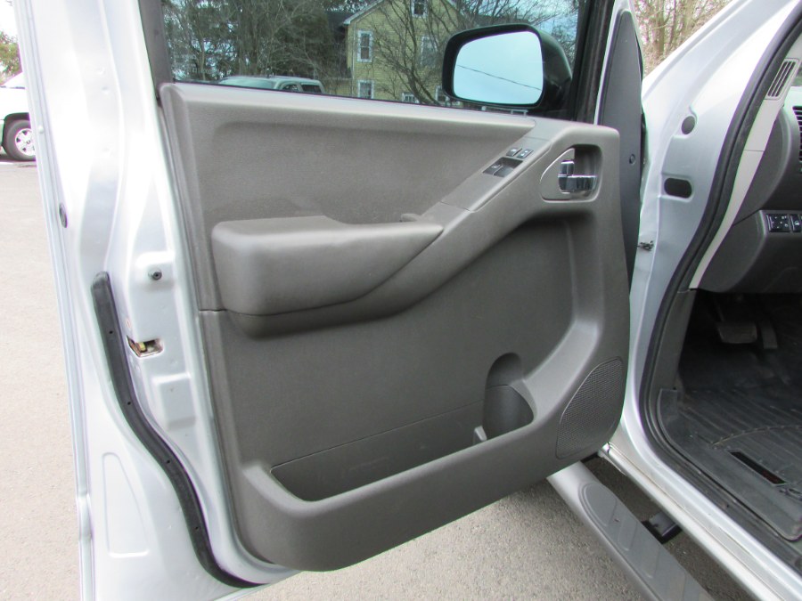 2014 Nissan Frontier 4WD King Cab Auto SV, available for sale in East Windsor, Connecticut | United Auto Sales of E Windsor, Inc. East Windsor, Connecticut 2014 Nissan Frontier 4WD King Cab Auto SV, available for sale in East Windsor, Connecticut | United Auto Sales of E Windsor, Inc. East Windsor, Connecticut