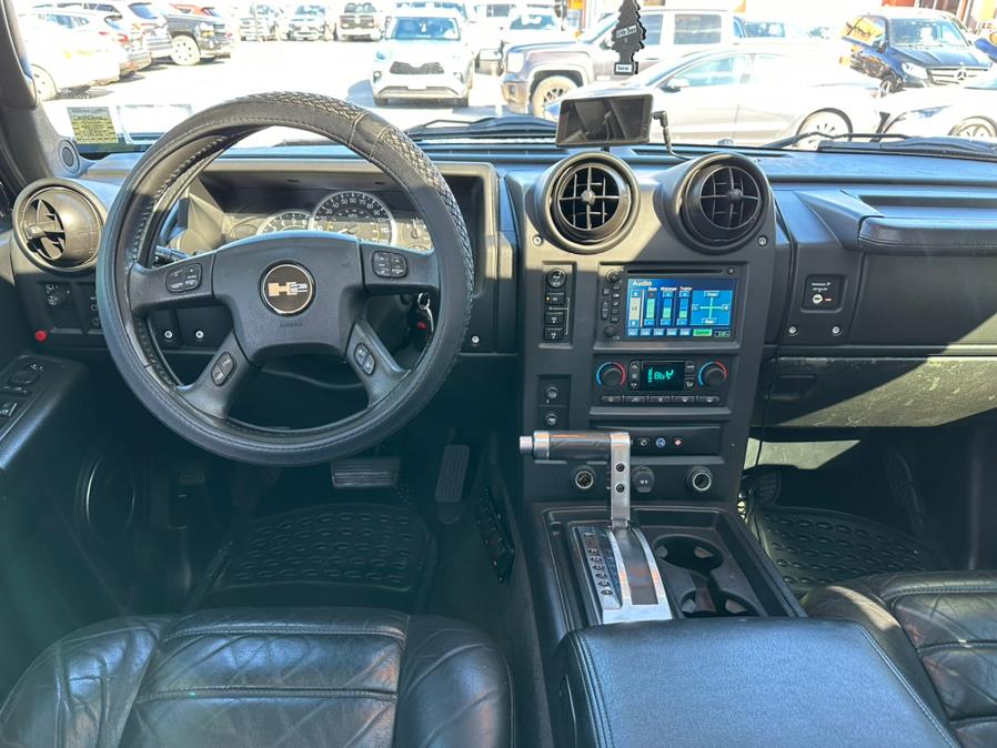 2006 HUMMER H2 4dr Wgn 4WD SUV, available for sale in Inwood, New York | 5 Towns Drive. Inwood, New York 2006 HUMMER H2 4dr Wgn 4WD SUV, available for sale in Inwood, New York | 5 Towns Drive. Inwood, New York