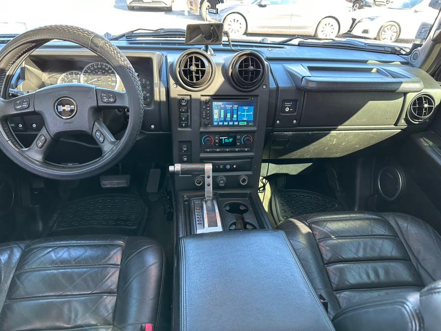 2006 HUMMER H2 4dr Wgn 4WD SUV, available for sale in Inwood, New York | 5 Towns Drive. Inwood, New York 2006 HUMMER H2 4dr Wgn 4WD SUV, available for sale in Inwood, New York | 5 Towns Drive. Inwood, New York