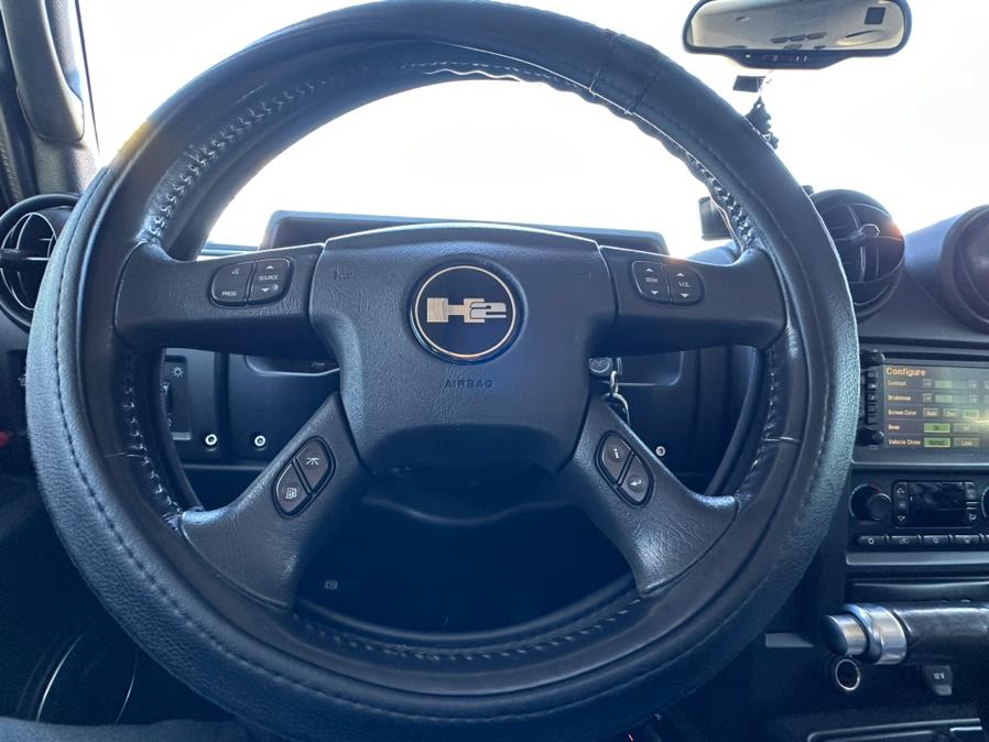 2006 HUMMER H2 4dr Wgn 4WD SUV, available for sale in Inwood, New York | 5 Towns Drive. Inwood, New York 2006 HUMMER H2 4dr Wgn 4WD SUV, available for sale in Inwood, New York | 5 Towns Drive. Inwood, New York