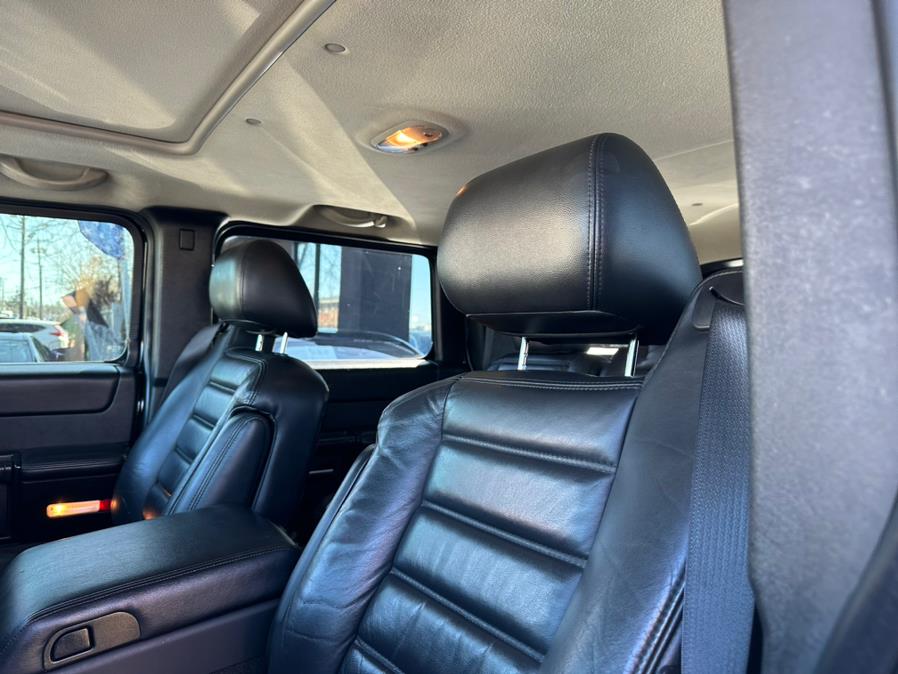 2006 HUMMER H2 4dr Wgn 4WD SUV, available for sale in Inwood, New York | 5 Towns Drive. Inwood, New York 2006 HUMMER H2 4dr Wgn 4WD SUV, available for sale in Inwood, New York | 5 Towns Drive. Inwood, New York