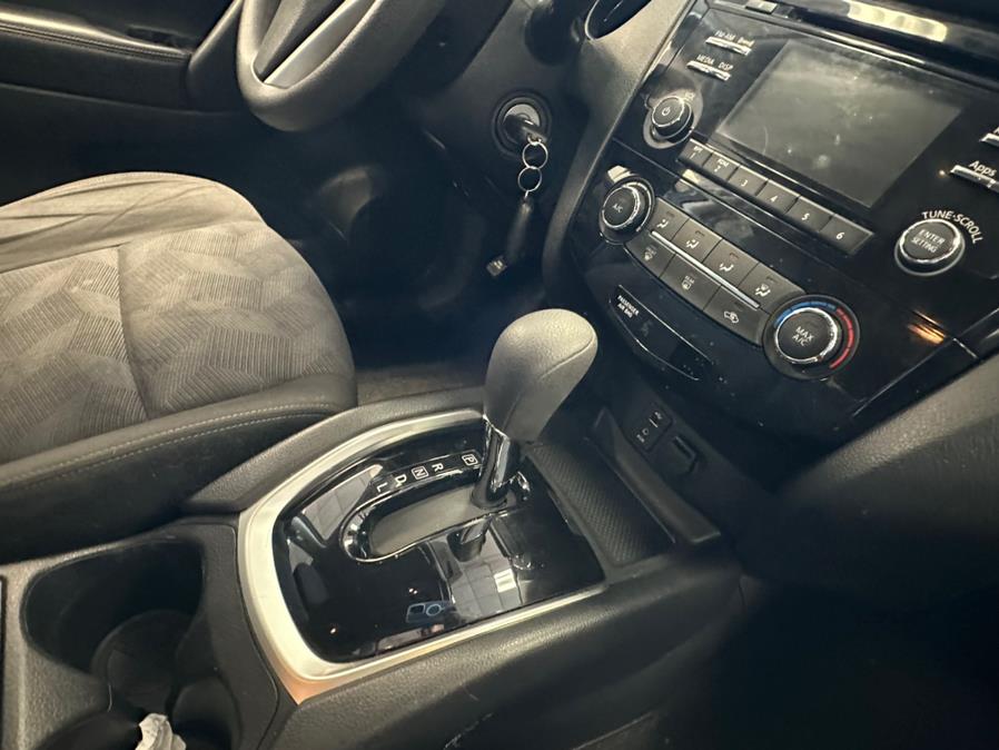 2016 Nissan Rogue AWD 4dr S, available for sale in Inwood, New York | 5 Towns Drive. Inwood, New York 2016 Nissan Rogue AWD 4dr S, available for sale in Inwood, New York | 5 Towns Drive. Inwood, New York