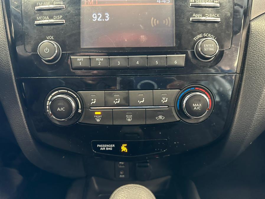 2016 Nissan Rogue AWD 4dr S, available for sale in Inwood, New York | 5 Towns Drive. Inwood, New York 2016 Nissan Rogue AWD 4dr S, available for sale in Inwood, New York | 5 Towns Drive. Inwood, New York