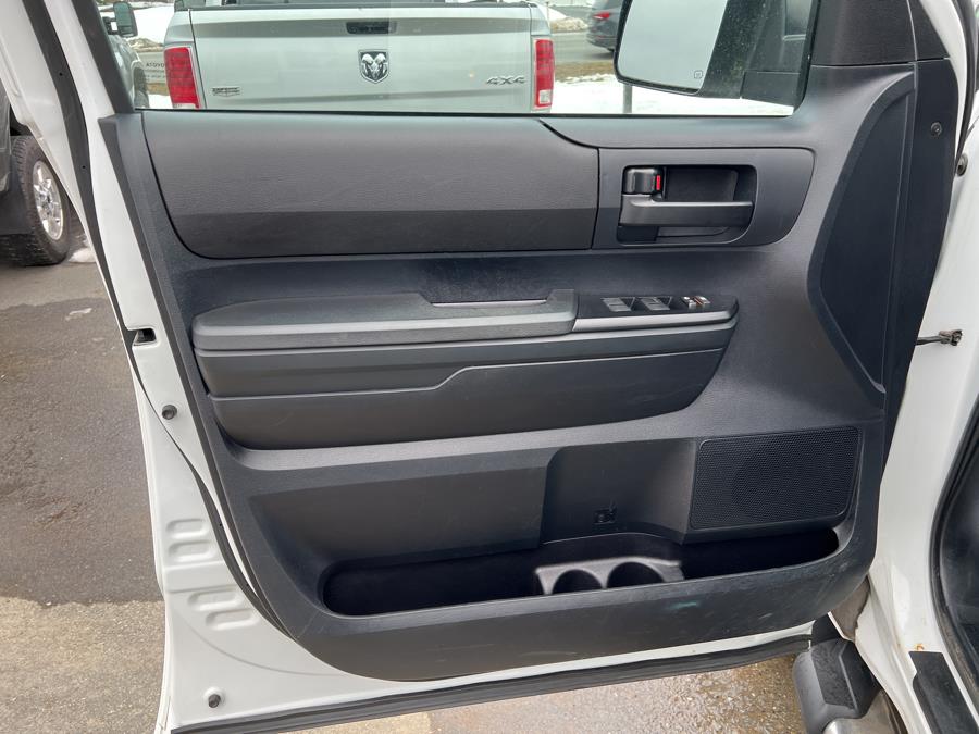 2014 Toyota Tundra 4WD Truck Double Cab 4.6L V8 6-Spd AT SR5 (Natl), available for sale in Bangor , Maine | Pray's Auto Sales . Bangor , Maine 2014 Toyota Tundra 4WD Truck Double Cab 4.6L V8 6-Spd AT SR5 (Natl), available for sale in Bangor , Maine | Pray's Auto Sales . Bangor , Maine