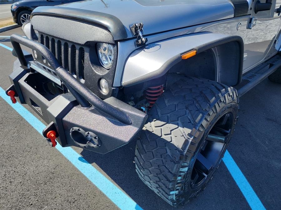 2016 Jeep Wrangler Unlimited 4WD 4dr Sport, available for sale in Islip, New York | L.I. Auto Gallery. Islip, New York 2016 Jeep Wrangler Unlimited 4WD 4dr Sport, available for sale in Islip, New York | L.I. Auto Gallery. Islip, New York