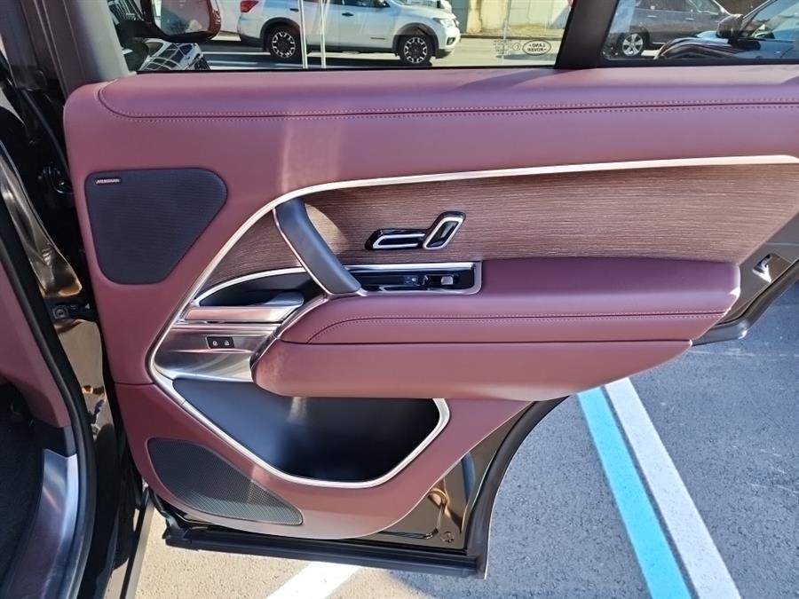 2023 Land Rover Range Rover P530 SE SWB, available for sale in Islip, New York | L.I. Auto Gallery. Islip, New York 2023 Land Rover Range Rover P530 SE SWB, available for sale in Islip, New York | L.I. Auto Gallery. Islip, New York