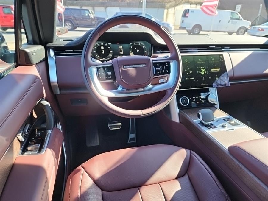 2023 Land Rover Range Rover P530 SE SWB, available for sale in Islip, New York | L.I. Auto Gallery. Islip, New York 2023 Land Rover Range Rover P530 SE SWB, available for sale in Islip, New York | L.I. Auto Gallery. Islip, New York