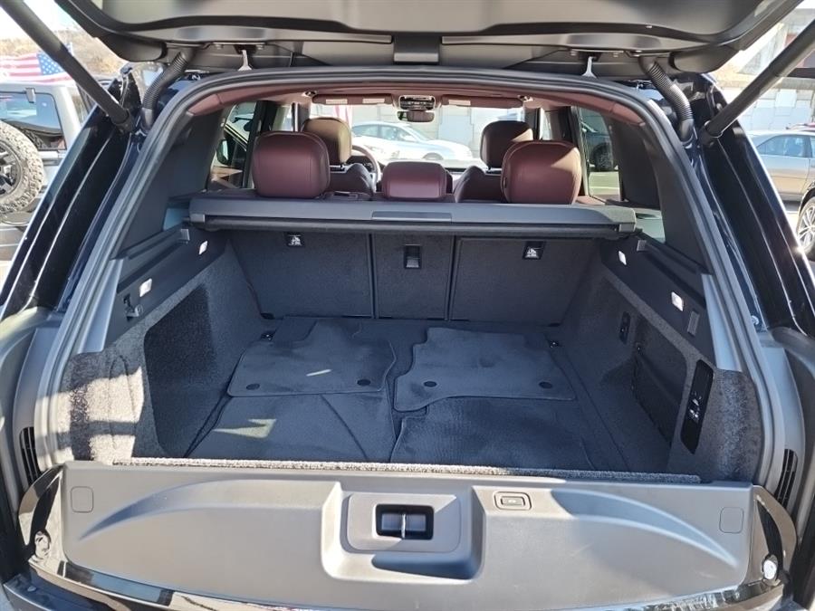 2023 Land Rover Range Rover P530 SE SWB, available for sale in Islip, New York | L.I. Auto Gallery. Islip, New York 2023 Land Rover Range Rover P530 SE SWB, available for sale in Islip, New York | L.I. Auto Gallery. Islip, New York