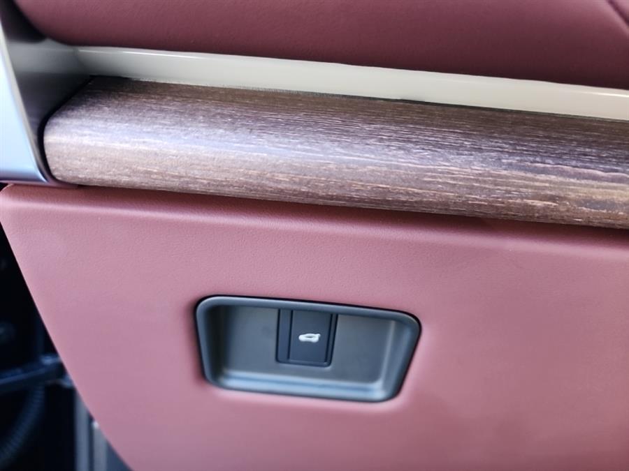2023 Land Rover Range Rover P530 SE SWB, available for sale in Islip, New York | L.I. Auto Gallery. Islip, New York 2023 Land Rover Range Rover P530 SE SWB, available for sale in Islip, New York | L.I. Auto Gallery. Islip, New York