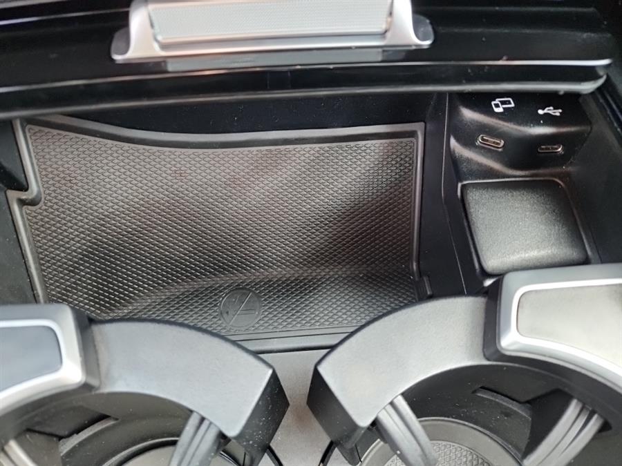 2022 Mercedes-Benz GLE GLE 350 4MATIC SUV, available for sale in Islip, New York | L.I. Auto Gallery. Islip, New York 2022 Mercedes-Benz GLE GLE 350 4MATIC SUV, available for sale in Islip, New York | L.I. Auto Gallery. Islip, New York