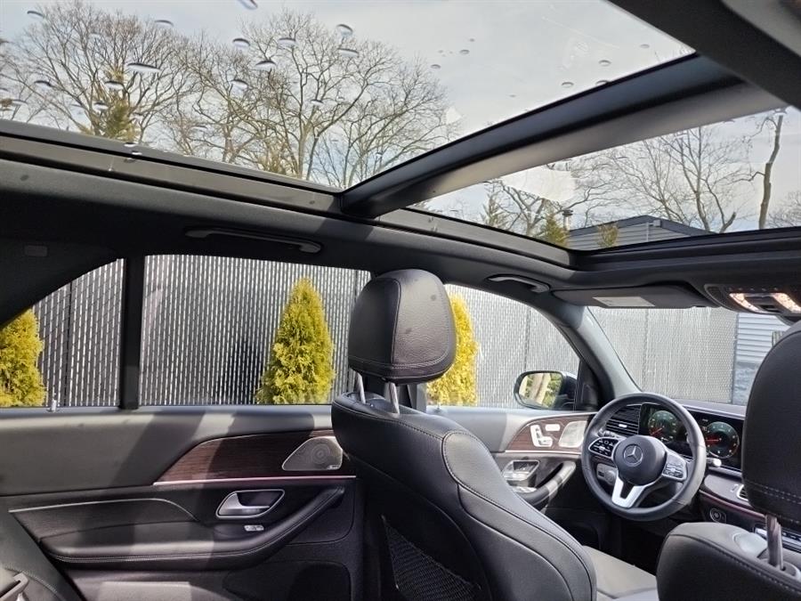 2022 Mercedes-Benz GLE GLE 350 4MATIC SUV, available for sale in Islip, New York | L.I. Auto Gallery. Islip, New York 2022 Mercedes-Benz GLE GLE 350 4MATIC SUV, available for sale in Islip, New York | L.I. Auto Gallery. Islip, New York