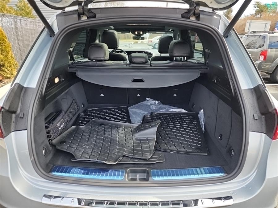 2022 Mercedes-Benz GLE GLE 350 4MATIC SUV, available for sale in Islip, New York | L.I. Auto Gallery. Islip, New York 2022 Mercedes-Benz GLE GLE 350 4MATIC SUV, available for sale in Islip, New York | L.I. Auto Gallery. Islip, New York