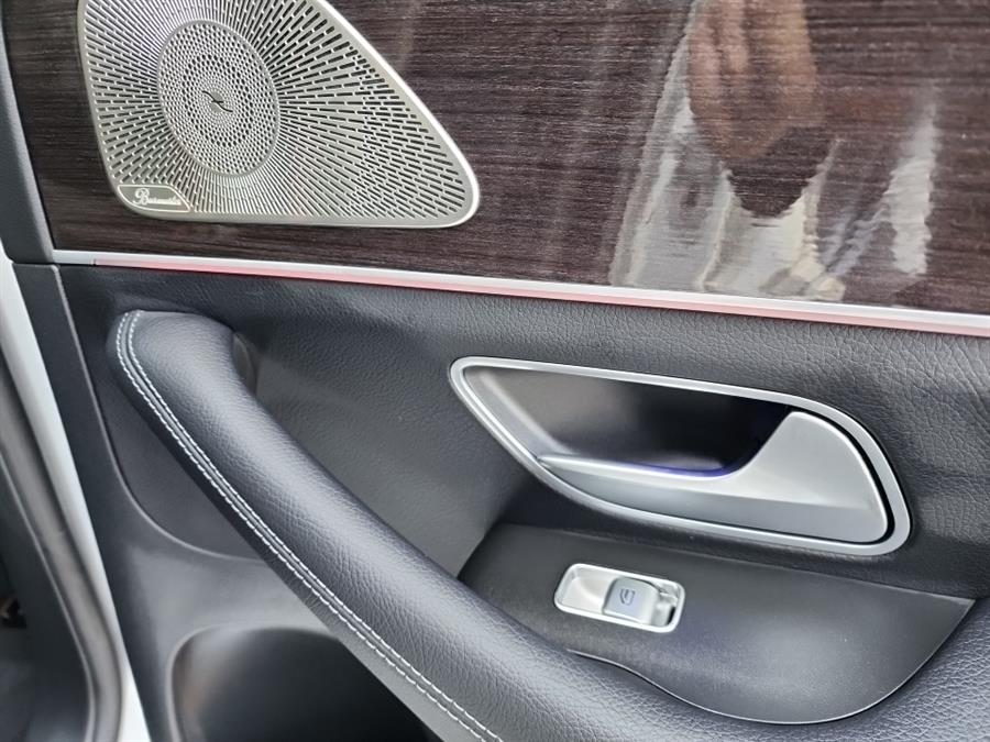 2022 Mercedes-Benz GLE GLE 350 4MATIC SUV, available for sale in Islip, New York | L.I. Auto Gallery. Islip, New York 2022 Mercedes-Benz GLE GLE 350 4MATIC SUV, available for sale in Islip, New York | L.I. Auto Gallery. Islip, New York