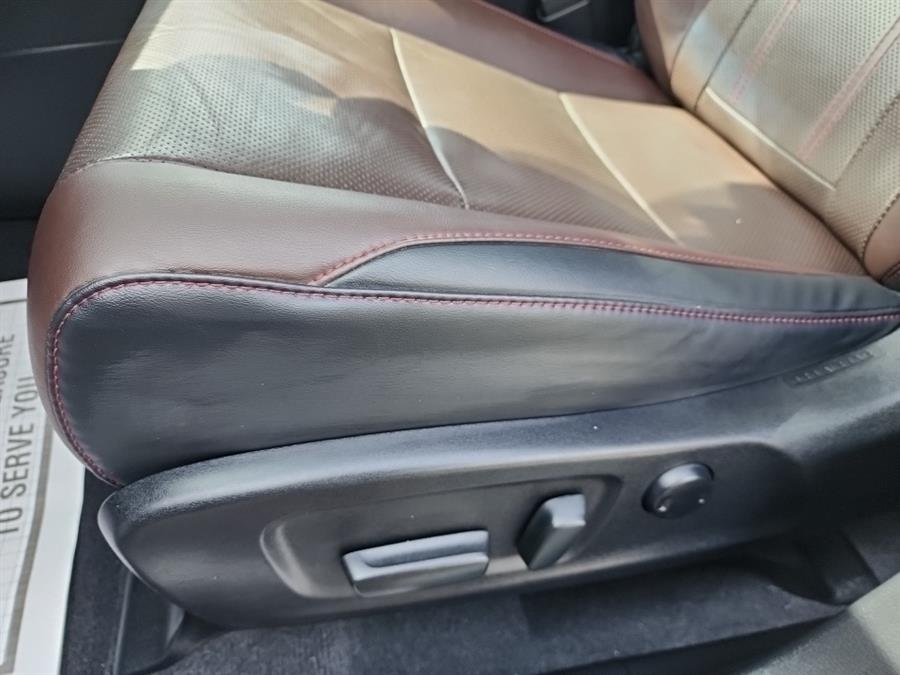 2019 Lexus RX RX 350L Premium AWD, available for sale in Islip, New York | L.I. Auto Gallery. Islip, New York 2019 Lexus RX RX 350L Premium AWD, available for sale in Islip, New York | L.I. Auto Gallery. Islip, New York