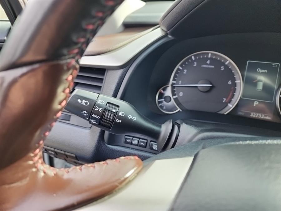 2019 Lexus RX RX 350L Premium AWD, available for sale in Islip, New York | L.I. Auto Gallery. Islip, New York 2019 Lexus RX RX 350L Premium AWD, available for sale in Islip, New York | L.I. Auto Gallery. Islip, New York