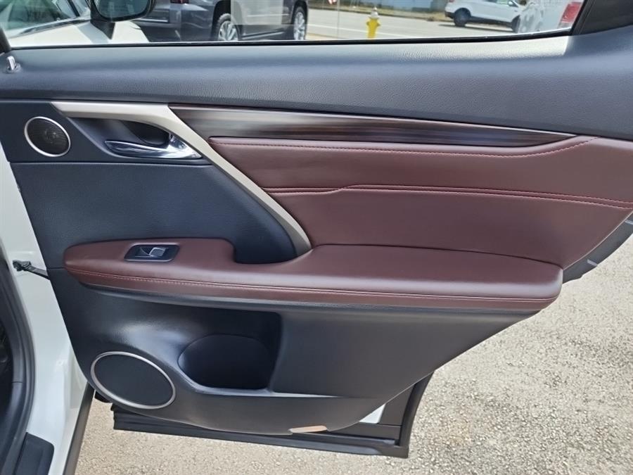 2019 Lexus RX RX 350L Premium AWD, available for sale in Islip, New York | L.I. Auto Gallery. Islip, New York 2019 Lexus RX RX 350L Premium AWD, available for sale in Islip, New York | L.I. Auto Gallery. Islip, New York