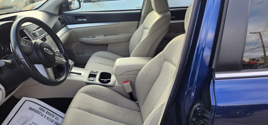 2011 Subaru Outback 4dr Wgn H4 Auto 2.5i Prem AWP, available for sale in Patchogue, New York | Romaxx Truxx. Patchogue, New York 2011 Subaru Outback 4dr Wgn H4 Auto 2.5i Prem AWP, available for sale in Patchogue, New York | Romaxx Truxx. Patchogue, New York