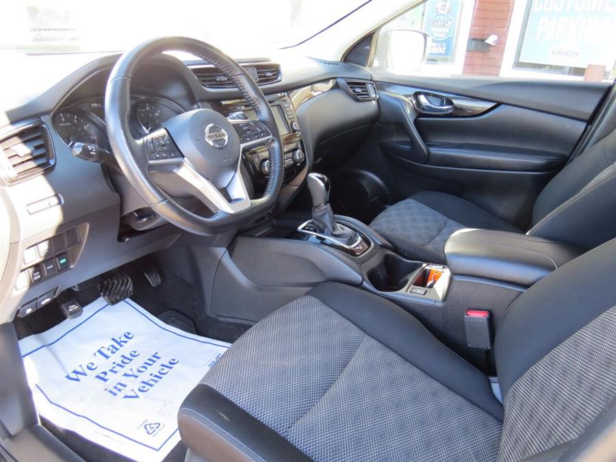 2020 Nissan Rogue Sport SV AWD 4dr Crossover, available for sale in Auburn, Maine | Lake City Exports Inc. Auburn, Maine 2020 Nissan Rogue Sport SV AWD 4dr Crossover, available for sale in Auburn, Maine | Lake City Exports Inc. Auburn, Maine