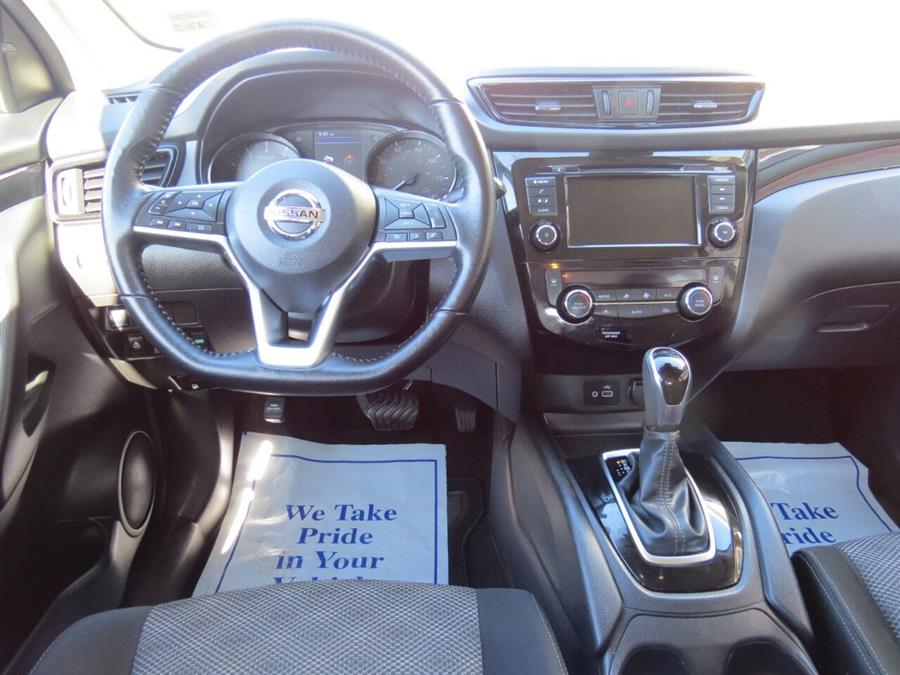2020 Nissan Rogue Sport SV AWD 4dr Crossover, available for sale in Auburn, Maine | Lake City Exports Inc. Auburn, Maine 2020 Nissan Rogue Sport SV AWD 4dr Crossover, available for sale in Auburn, Maine | Lake City Exports Inc. Auburn, Maine
